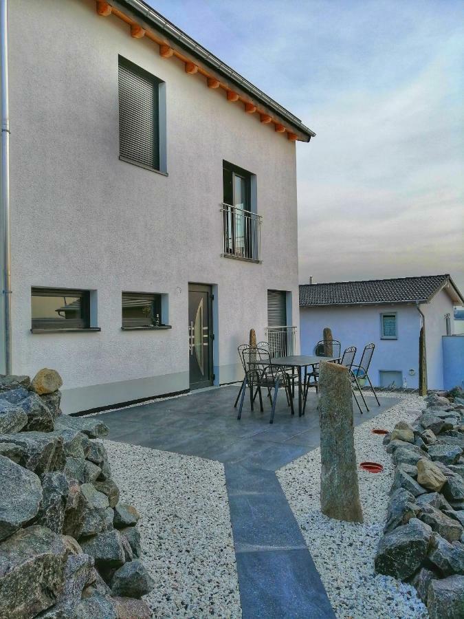 Ferienhaus Sonnenwind Am Hainer See Neukieritzsch Luaran gambar